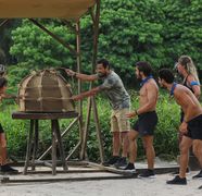 Surpriza uriasa pentru Faimosi si Razboinici! Dubla MIZA fabuloasa in primul joc de imunitate al saptamanii la Survivor Romania!